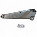 Honda CB 250 250 1980-1984 Left Footrest Bracket Foot Peg Mount OEM 443-L - Image 3