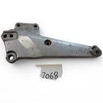 Honda CB 250 250 1980-1984 Right Footrest Bracket Foot Peg Mount OEM 443-R - Image 3